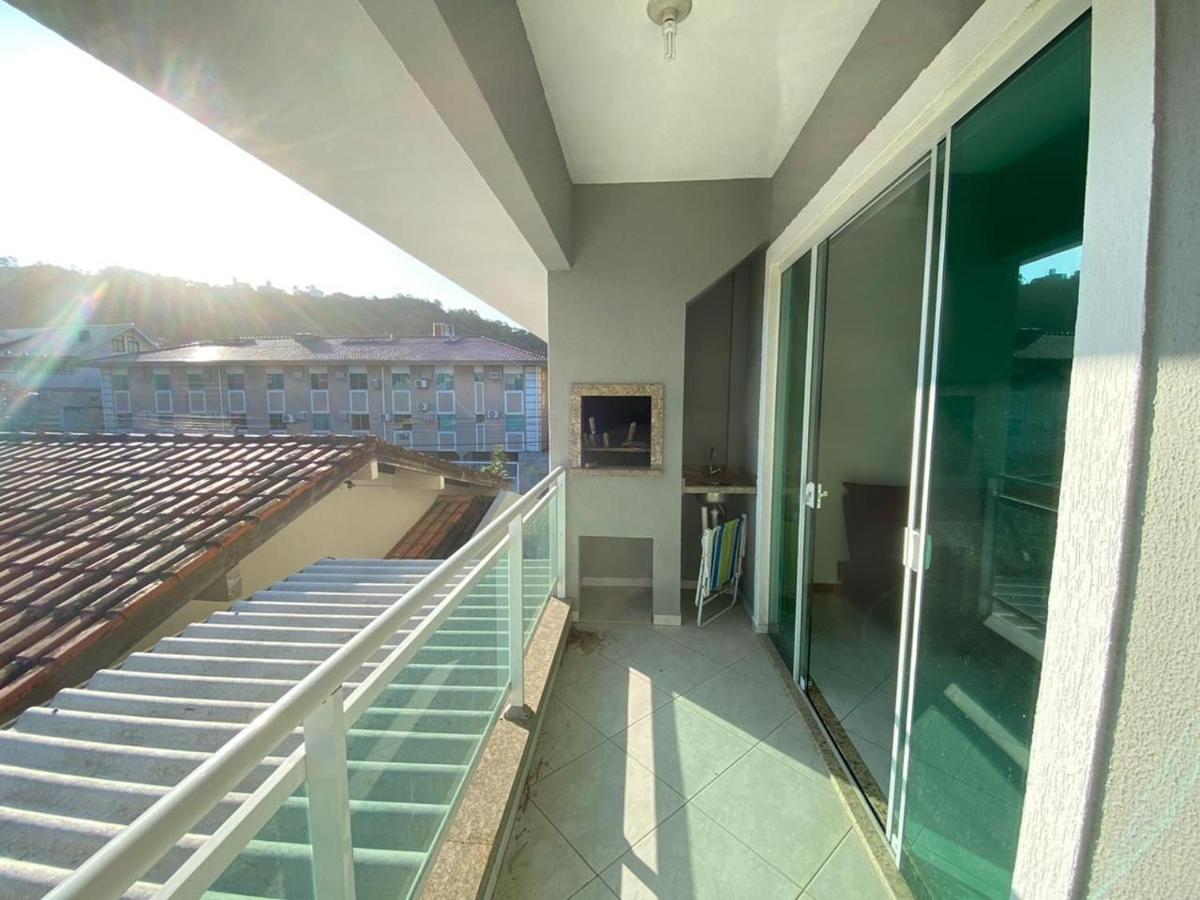Res. Ilha Bela Apartment *